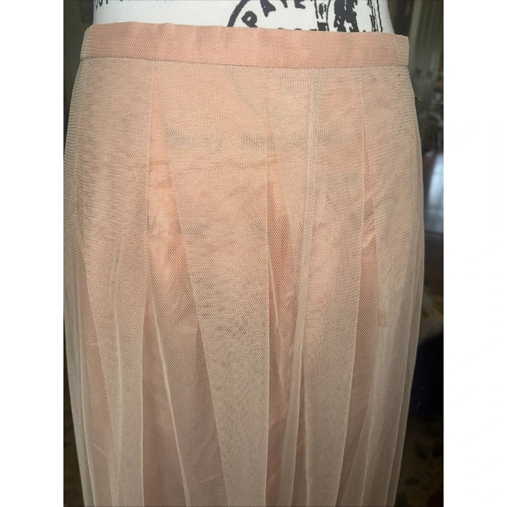 Shani Skirt Peach Tulle Over Peach Satin with Black Beaded Trim‎ Size 8